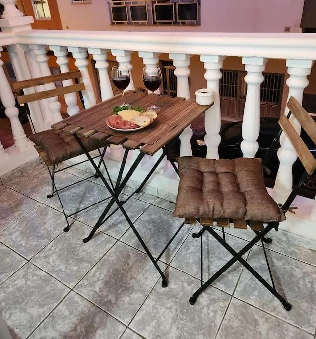 Fantastic Holiday Apartment Arona