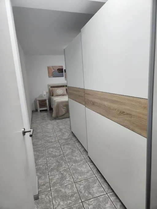 Fantastic Holiday Apartment Arona  España
